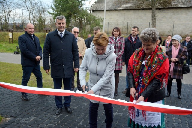 6 listopada zainaugurowano działalność nowoczesnego Centrum Edukacji Ekologicznej w Widełkach.
