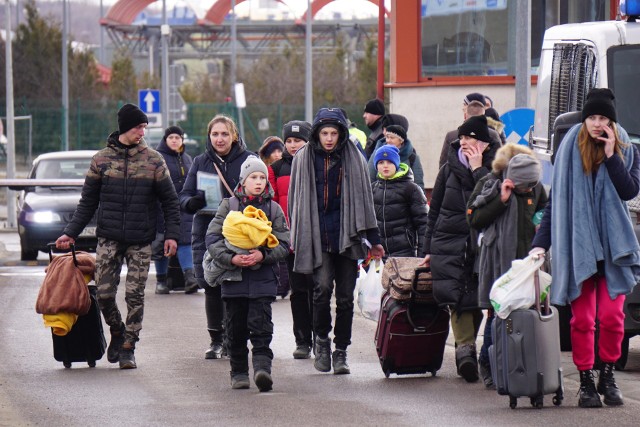 Wielu torunian chce pomóc Ukraińcom, którzy w Polsce szukają schronienia po ataku Rosji na ich kraj