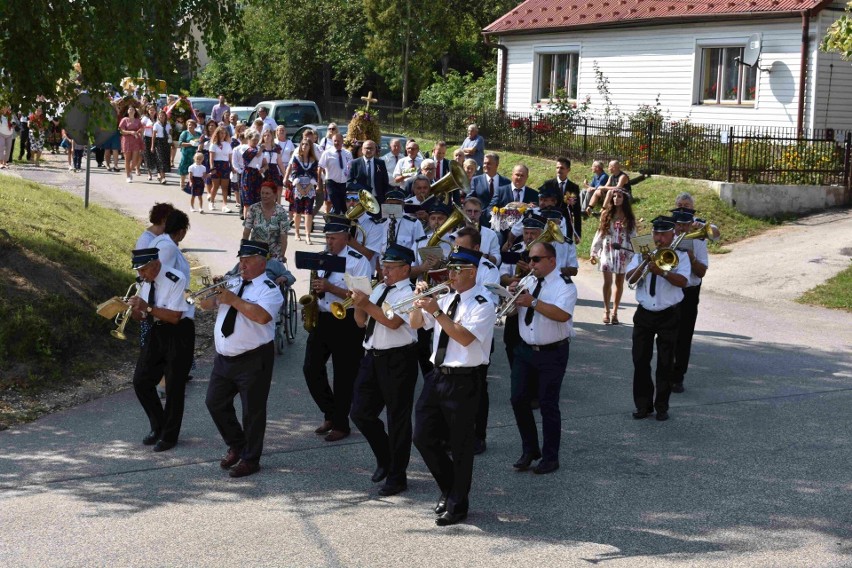 Święto Plonów gmina Opatowiec obchodziła w tym roku w Ksanach. Na mieszkańców i gości czekało mnóstwo atrakcji. Zobaczcie zdjecia 