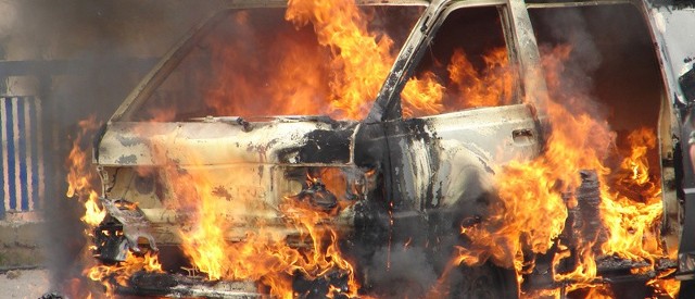 To już osiemnasty pożar samochodu w Słupsku w tym roku, w dziesięciu przypadkach policjanci wszczynali dochodzenie w sprawie ewentualnego podpalenia. 