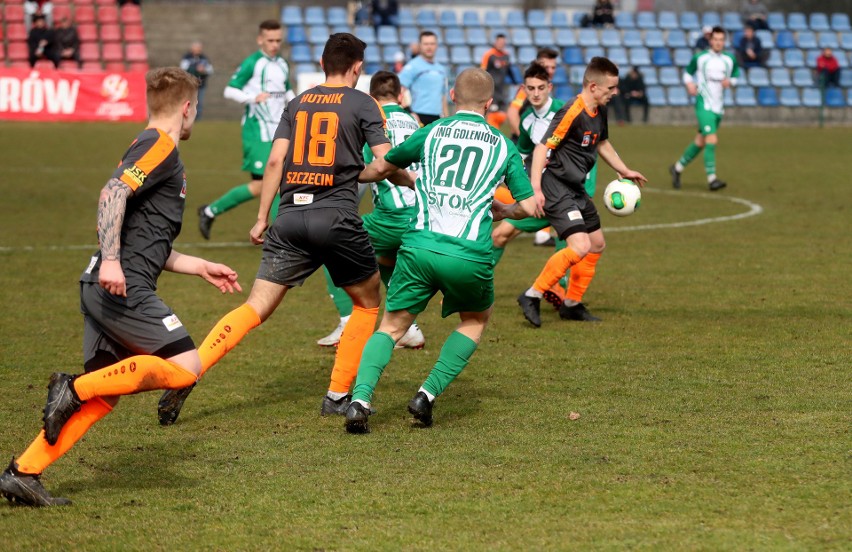 Hutnik łatwo ograł Inę Goleniów 5:0.