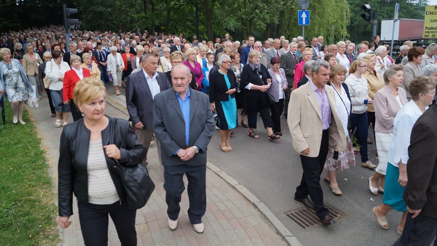 Boże Ciało w Jastrzębiu: tłumy na procesji