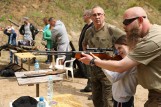 Charytatywny piknik strzelecki. Akcję wsparli policjanci z komendy w Sławnie