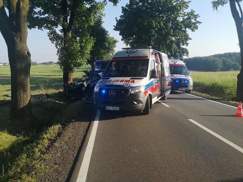 Tragiczny finał wypadku pod Olkuszem. Zmarł kierowca, pochodzący z powiatu oświęcimskiego