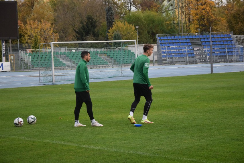 PKO Ekstraklasa. Czwartkowy trening Radomiaka przed meczem z Górnikiem Łęczna. Trenowali Radecki i Karwot. Nie było Kozaka (ZDJĘCIA)