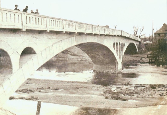 Tak wyglądał przed wojną most w Sobolicach. Czy we wsi powstanie nowa przeprawa do Niemiec?