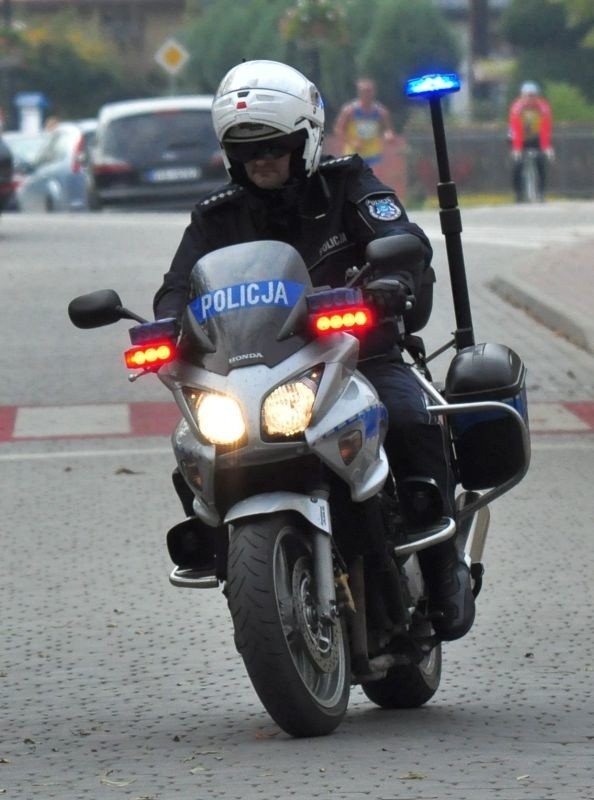 Uczestników biegu pilotowali tarnobrzescy policjanci.