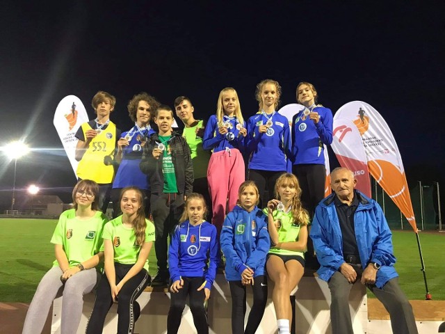 Zawodnicy Victorii Stalowa Wola zdobyli łącznie 10 medali podczas zawodów w Przemyślu