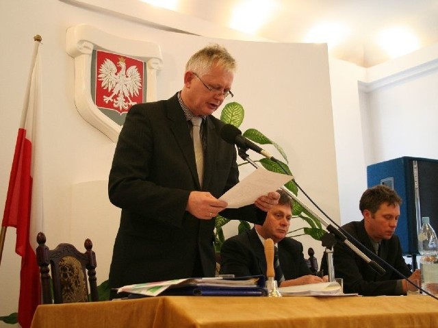 W imieniu radnych Prawa i Sprawiedliwości projekt apelu zgłosił wiceprzewodniczący Józef Sroka.