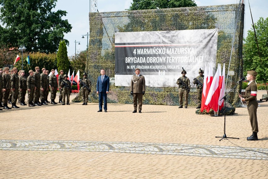 Minister Obrony Narodowej w Ełku na przysiędze WOT