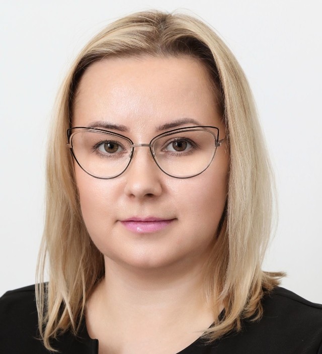 Agnieszka Jędrzejowska - kosmetolog i specjalista trycholog, współwłaściciel LaserClinic - kosmetologia laserowa i estetyczna - w Kielcach przy ulicy Jurajskiej 1/lokal 8-9.