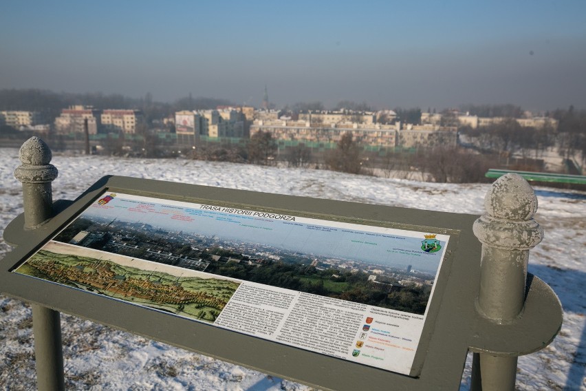 Smog w Krakowie. W czwartek znów darmowa komunikacja 