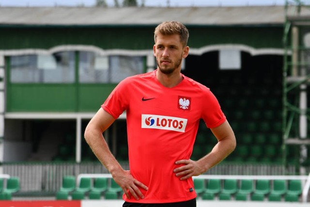 PAWEŁ BOCHNIEWICZ - wychowanek Wisłoki Dębica, obecnie sc Heerenveen (holenderska ekstraklasa). CV: Wisłoka Dębica, Stal Mielec, Reggina Calcio, Udinese Calcio, Granada B, Udinese Calcio, Górnik Zabrze, sc Heerenveen.