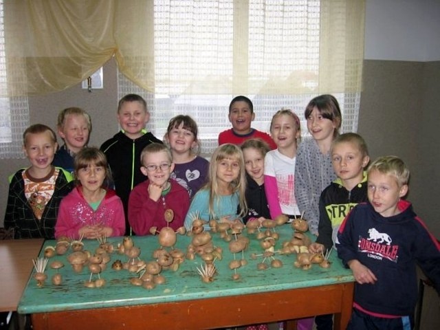 Dzieci tworzyły cudaki-kartoflaki