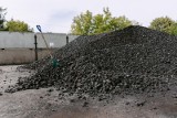 Węgiel po preferencyjnych cenach w gminie Gdów – 1850 zł za tonę. Opału będzie mniej niż wykazano w zapotrzebowaniu