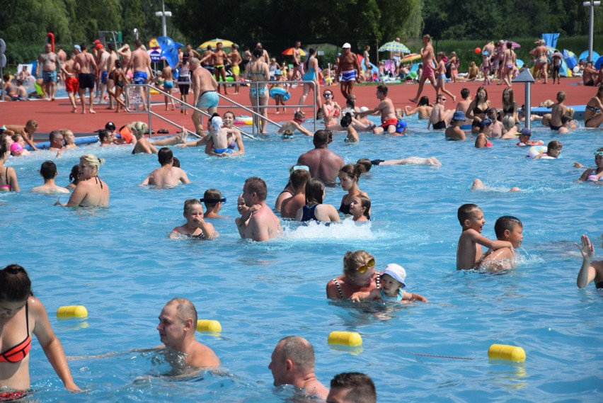 Basen Ruda w Rybniku świetny na weekendowe upały