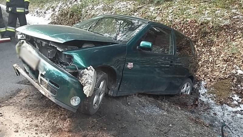 Wypadek w Bereście. Auto rozbiło się w rowie 