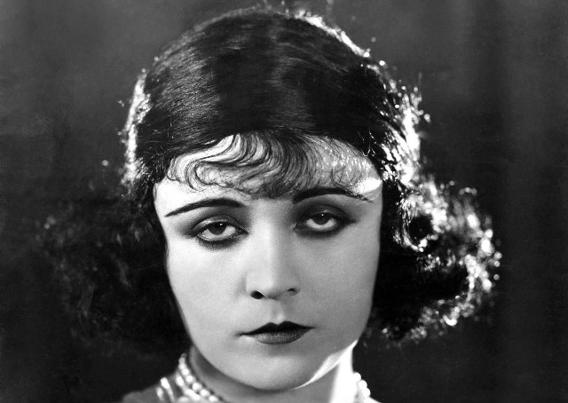 Pola Negri