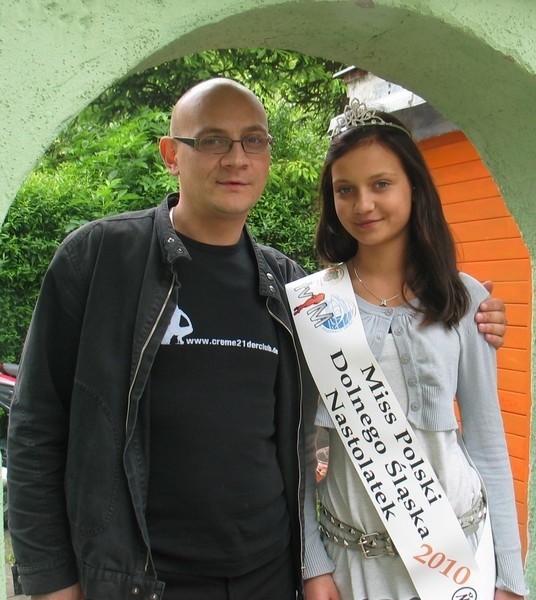 14-letnia Adrianna, miss Dolnego Śląska, jest oczkiem w głowie taty Stanisława Heinze