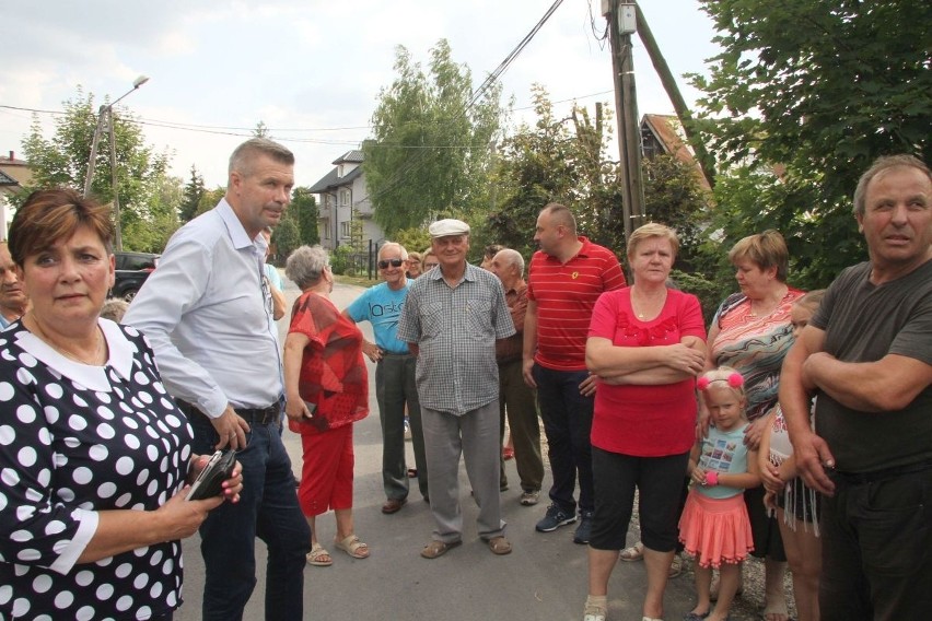 Mieszkańcy Dymin wołają o pomoc. Spotkali się z Bogdanem Wentą (ZDJĘCIA)