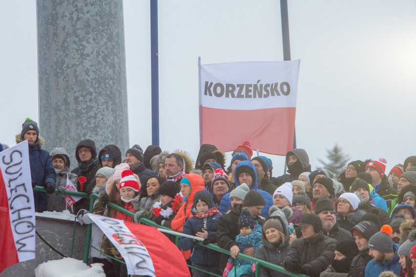 Zakopane. Tysiące kibiców oglądało skoki na Wielkiej Krokwi [ZDJĘCIA]