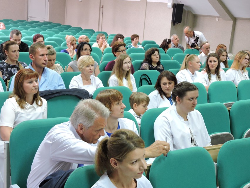 Nowi masażyści i opiekunowie medyczni w CKZiU [ZDJĘCIA]