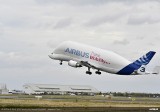 Airbus BelugaST dostarczył satelitę do Stanów Zjednoczonych. "To dowód mistrzostwa europejskiej technologii" 