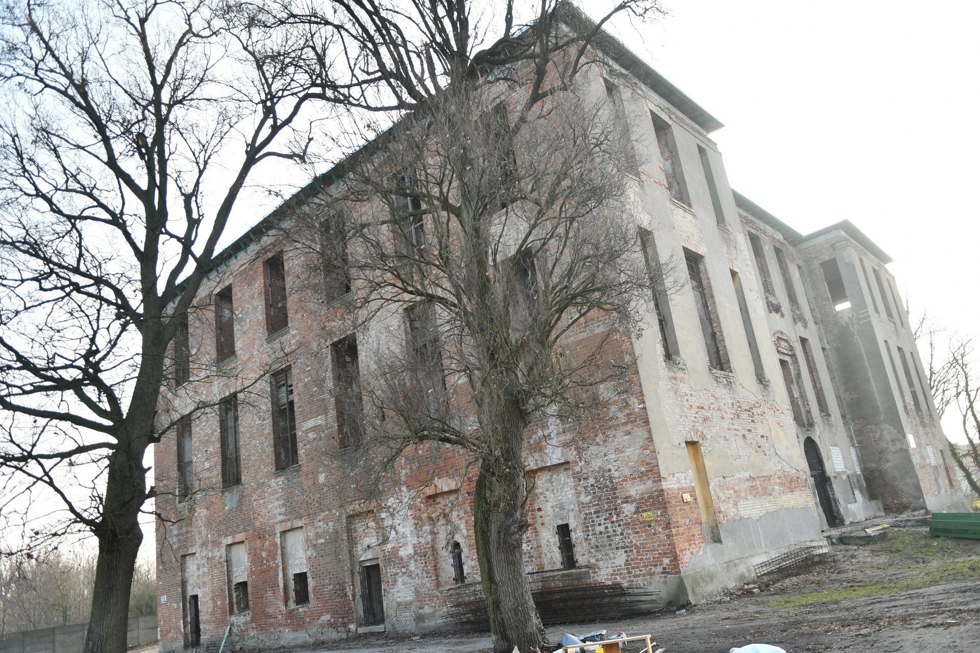 Lubuskie pałace - Słońsk. W tych ruinach zamknięta jest historia lubuskich  joannitów | Gazeta Lubuska