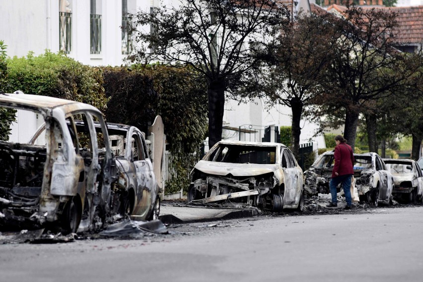 Zamieszki w Nantes. Aboubakar Fofana zastrzelony przez policjanta. W mieście płoną samochody