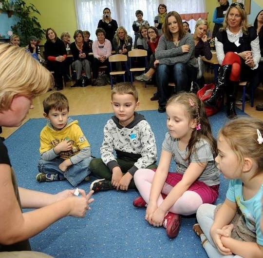 Przedszkola publiczne w naszym mieście mogą przyjąć 7,5 tysiąca maluchów. Dzieci w wieku przedszkolnym jest w Szczecinie niemalże dwa razy więcej.