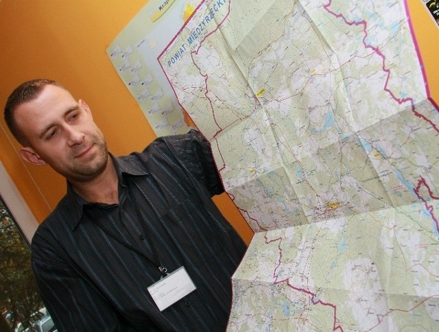 - Zainteresowane osoby mogą otrzymać mapę w referacie promocji - mówi Przemysław Ludek ze starostwa.
