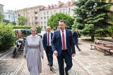 Minister Edukacji i Nauki, Przemysław Czarnek gościł w Liceum Ogólnokształcącym imienia świętej Jadwigi Królowej w Kielcach (ZDJĘCIA)