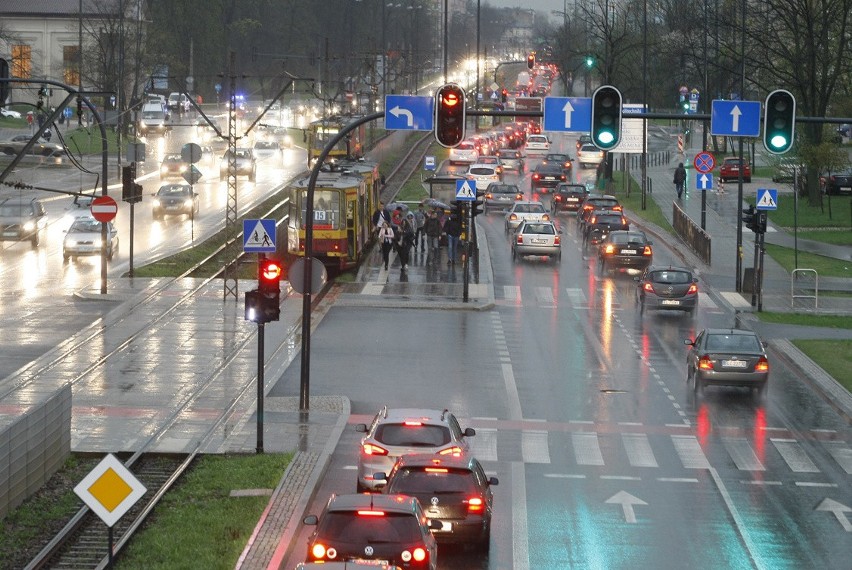 Gdzie jest burza. Mapa burzowa 30 kwietnia 2018 r. Sprawdź,...