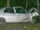 DK 19: Chreptowce. Samochód uderzył w drzewo (zdjęcia)