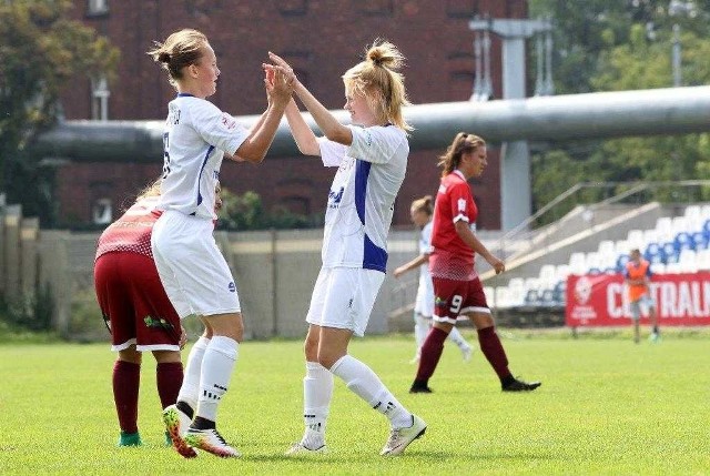 Od lewej Klaudia Jedlińska i Maja Osińska, reprezentantki Polski  U-19.