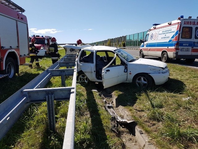 Jedna osoba została poważnie ranna w wypadku na autostradzie A1 w Mszanie