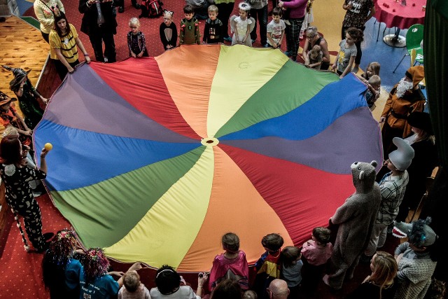 Zabawa urodzinowa w bydgoskim Family Parku, największym salonie zabaw dla dzieci w regionie.