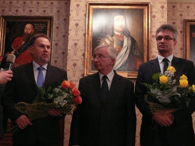 Marek Kwitek, Krzysztof Lipiec i Grzegorz Forkasiewicz podczas wtorkowej konferencji prasowej.