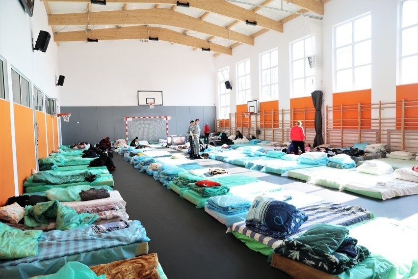 Już blisko 20 mln zł od wojewody dla 160 gmin na Podkarpaciu za pomoc uchodźcom