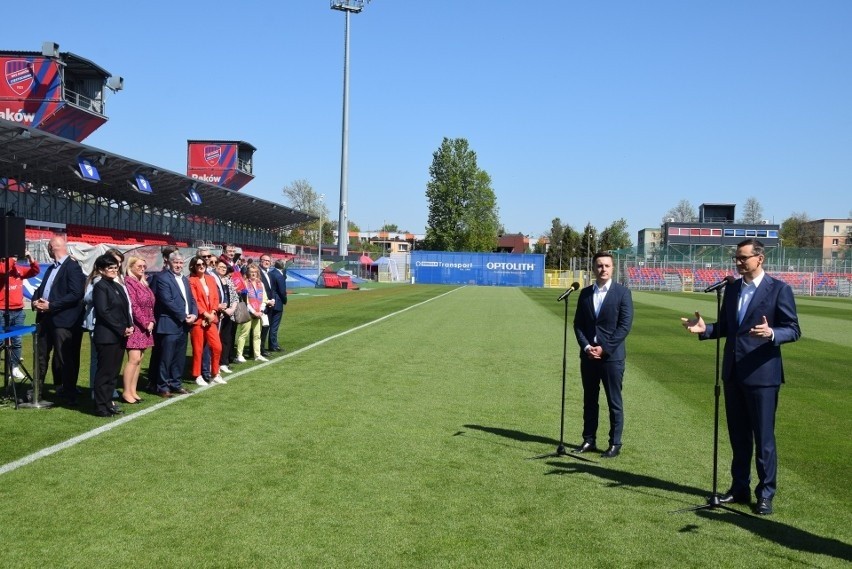 Prezydent Częstochowy pyta szefa rządu o szczegóły dotacji na stadion Rakowa