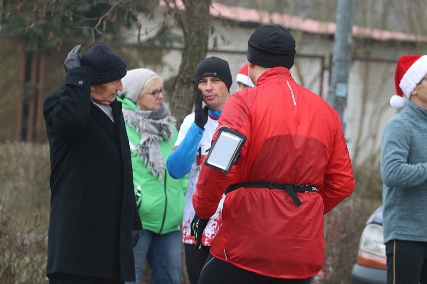 Rodzinny Bieg Mikołajkowy w Ostrołęce. To była jego piąta edycja [WIDEO, ZDJĘCIA]