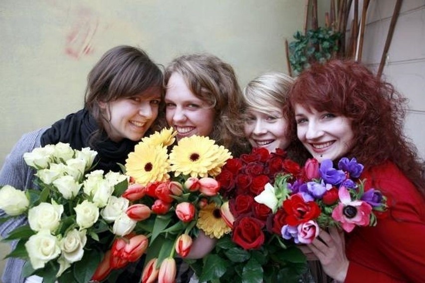 Już 26 maja Dzień Matki, zobacz jakie kwiaty kupić dla swojej mamy