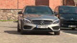 Mercedes C450 AMG. Uniwersalny sedan z charakterem