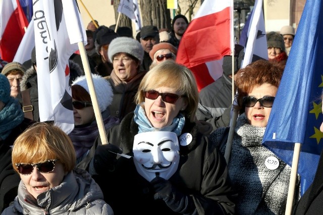 Sobotnia demonstracja Komitetu Obrony Demokracji w Kielcach