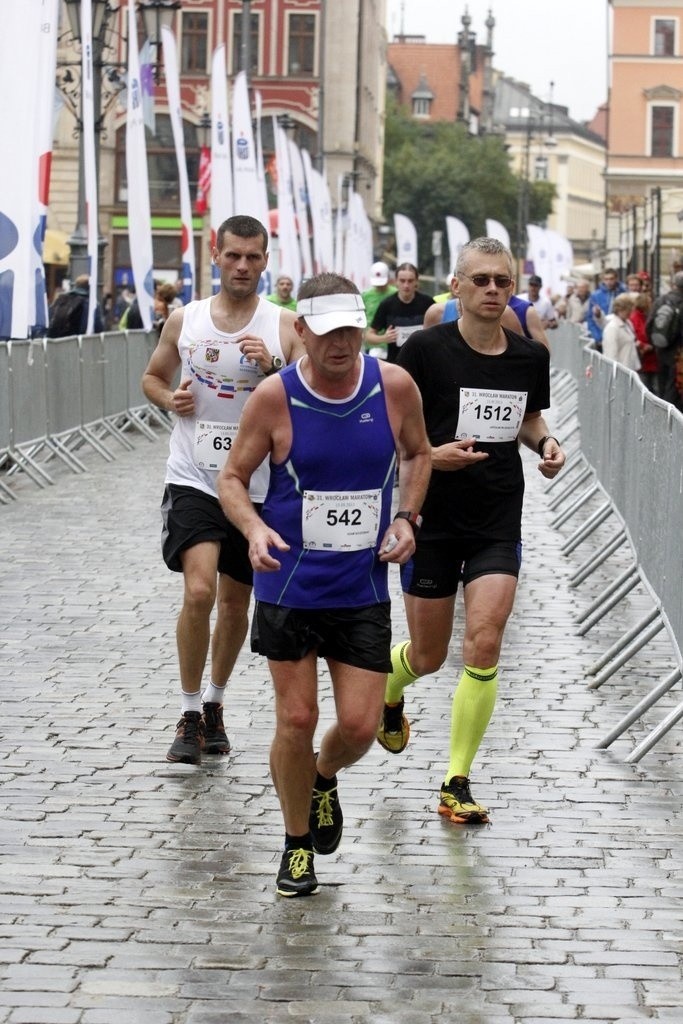 Maraton Wrocław - ZDJĘCIA - zawodnicy z numerami 401 - 600