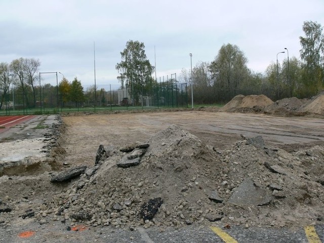Biały Orlik będzie uzupełnieniem sportowej infrastruktury przy Zespole Szkół w Gorzycach.