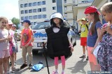 Staszowskich policjantów odwiedziły dzieci z Publicznej Szkoły Podstawowej numer 3. Zobacz zdjęcia