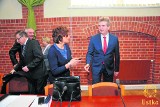 Burmistrz Ustki Jacek Graczyk bez absolutorium. Głosowanie przez wstrzymanie
