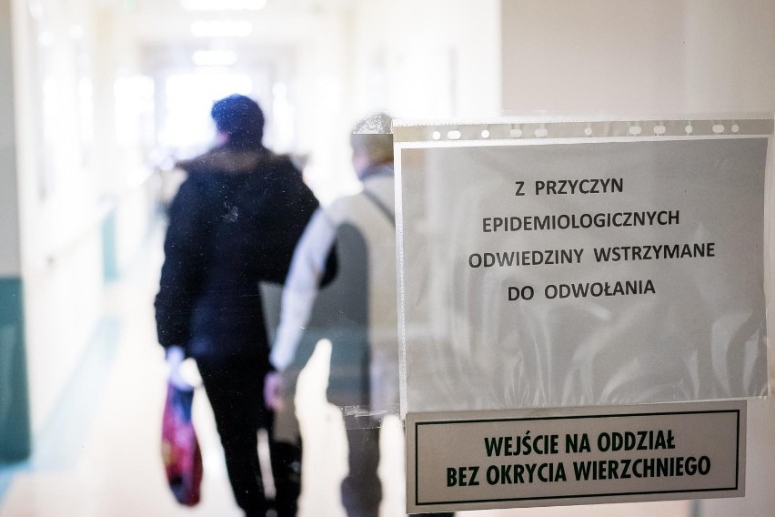 Do rzeczników Praw  Obywatelskich i Pacjenta płyną skargi na...