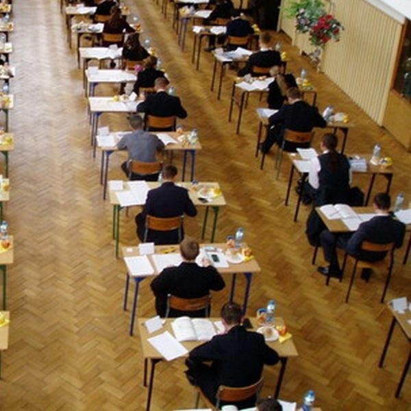 W poniedziałek matura z języka polskiego zacznie czas egzaminów maturalnych.